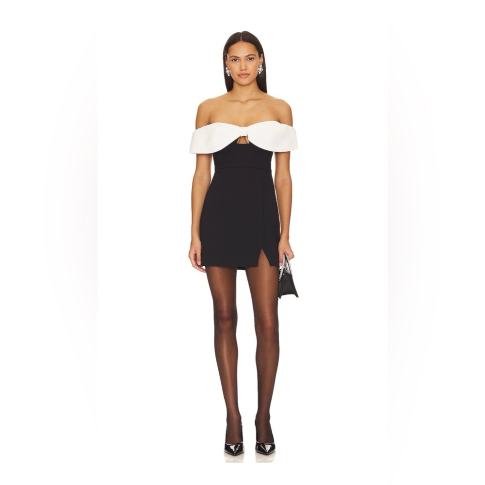 Self Portrait mini dress in black.